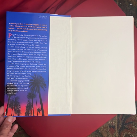 Danielle Steel first edition 2019 printing silent night novel - Picture 3 of 5